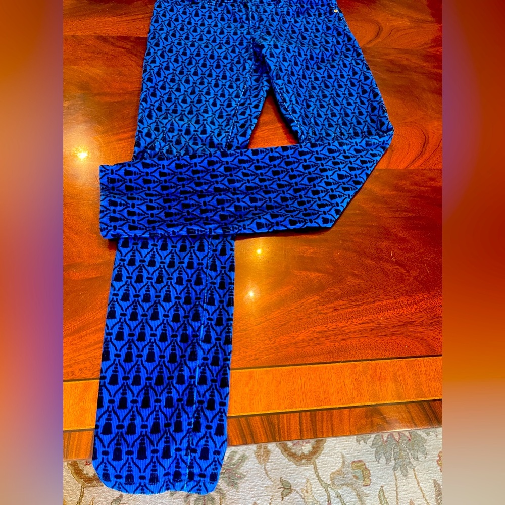 C wonder Blue and Black tassel design C corduroys! Size 27